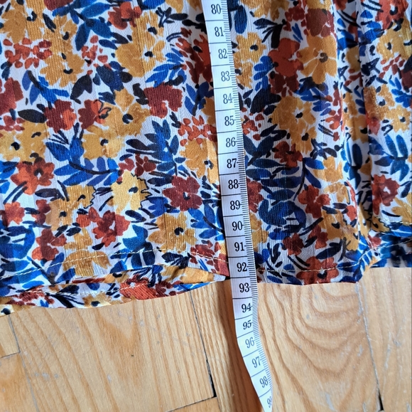 Saaj Paris dress 😍 - Picture 6 of 6